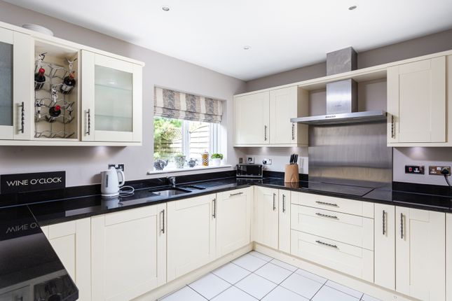 14, Academy Drive, York photo 4