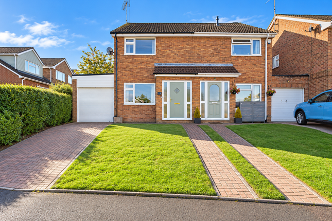 3 Bedroom Semi-Detached in GL14 1DJ
