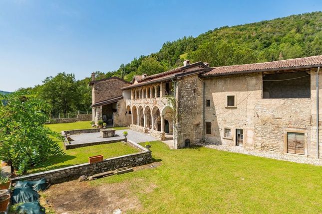 Detached house for sale in Lombardia, Bergamo, Borgo di Terzo