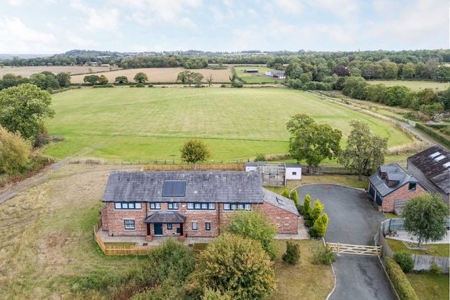 The Haybarn, St. Elphin's View, Warrington photo 2