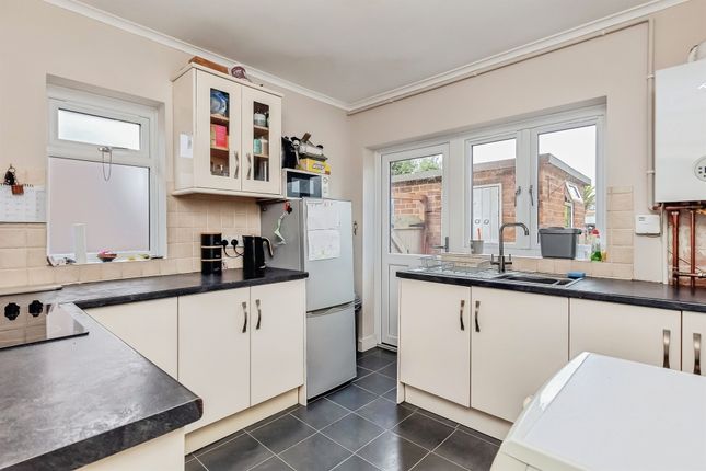 56, Northumberland Road, Kettering photo 4