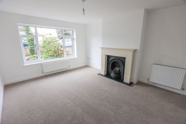 47 Sea View Drive, Lancaster photo 2