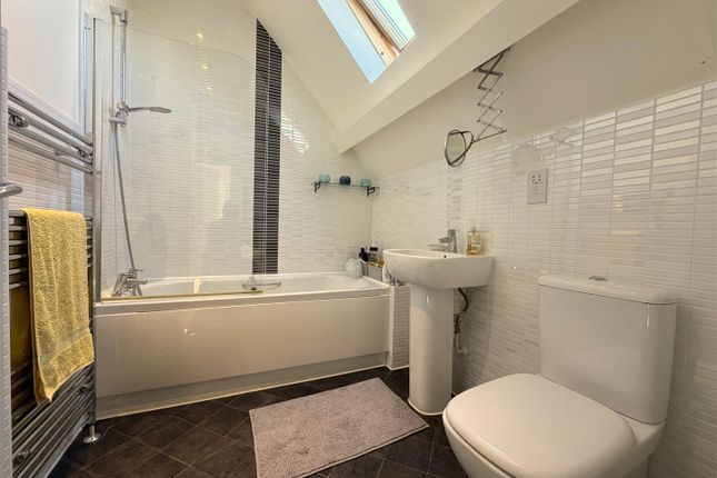 2-bed house on 1a, Tuckers Lane, Poole, £335,000