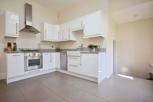 Flat 31, Kingsgate Castle, Joss Gap Road, Broadstairs photo 4