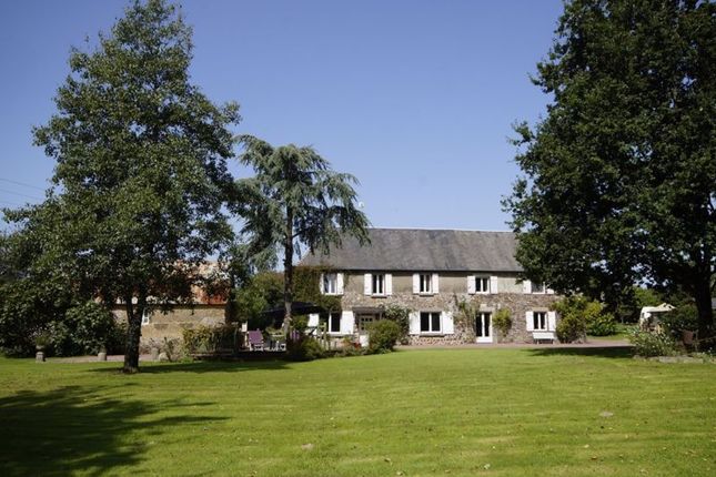 Thumbnail Property for sale in Normandy, Manche, Near Saint Lo