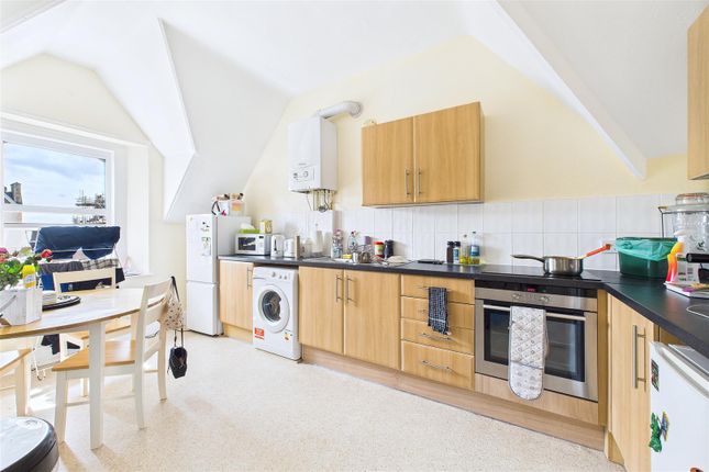 Flat 4 - Kitchen