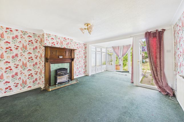 310, Gervase Avenue, Sheffield photo 2