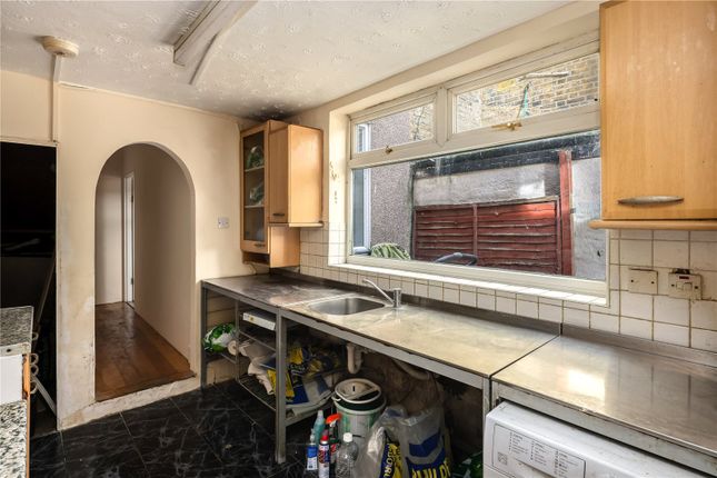 Terraced house for sale in Geere Road, Stratford, London