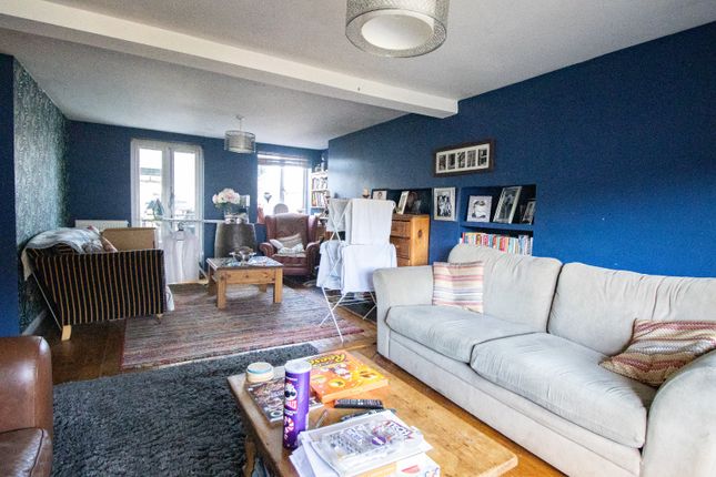 8, Willow Road, Hunstanton photo 3