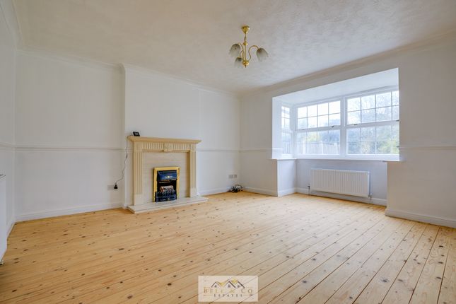 15, Burghley Close, Sheffield photo 3