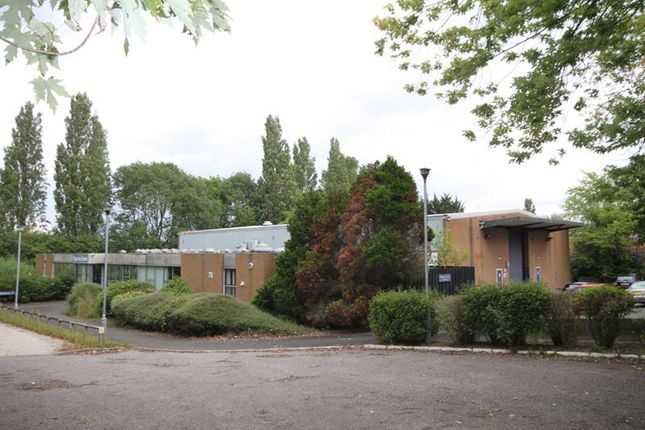Warehouse to let in Progress House, Rowley Drive, Stonebridge Trading Estate, Coventry