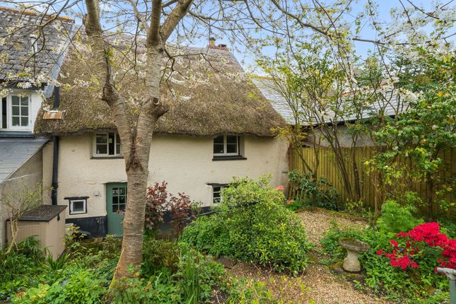 Thumbnail Cottage for sale in Exeter Road, Silverton, Exeter