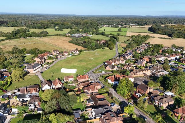 La Fosse, Amersham photo 3