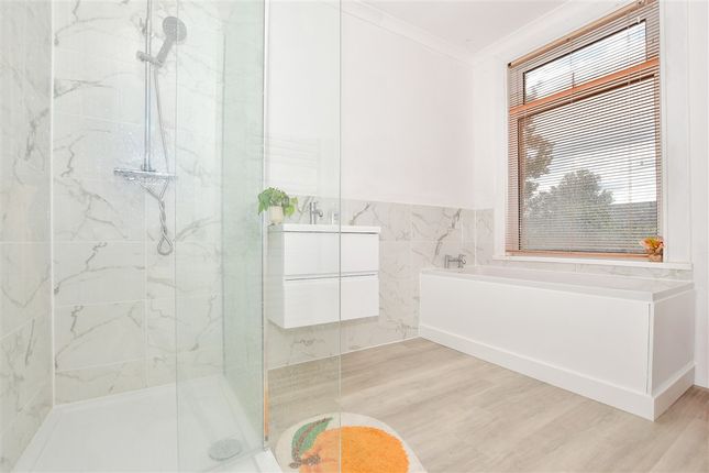 Muir Road, Maidstone photo 3