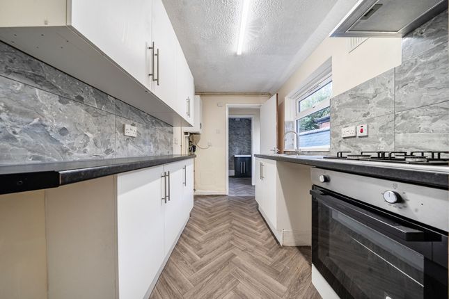 32 Raleigh Street, Walsall photo 3