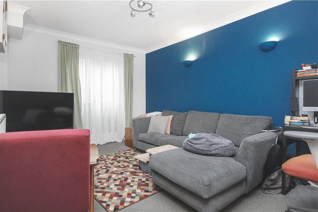 Thumbnail Flat to rent in Slade Way, Mitcham