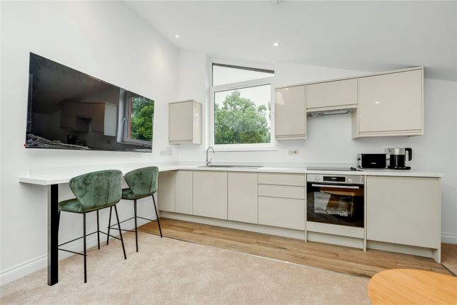 Flat 1 Tilia Copse, 33, Westfield Road, Woking photo 2