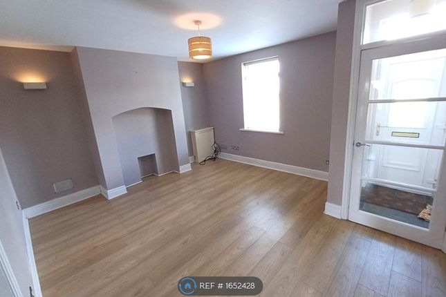 Living Room Image 1