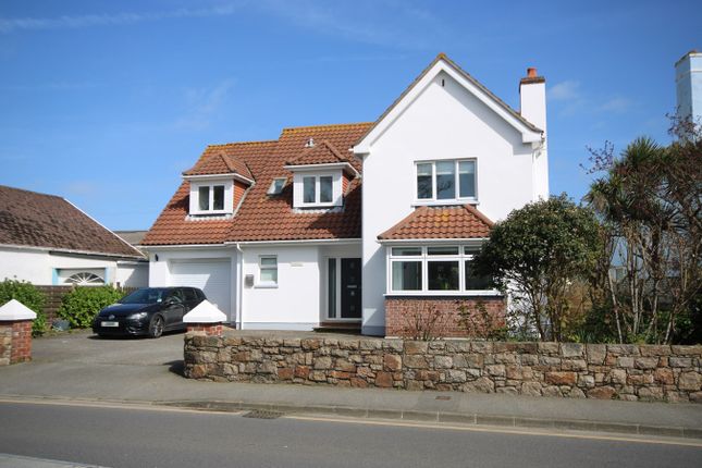 Detached house to rent in La Route Des Genets, St Brelade