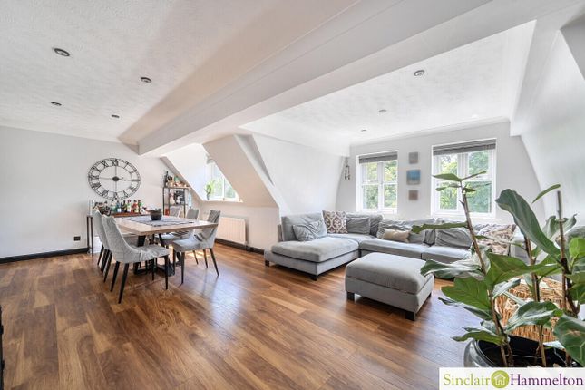 Flat 14 Wych Elm Lodge, 29, London Lane, Bromley photo 4