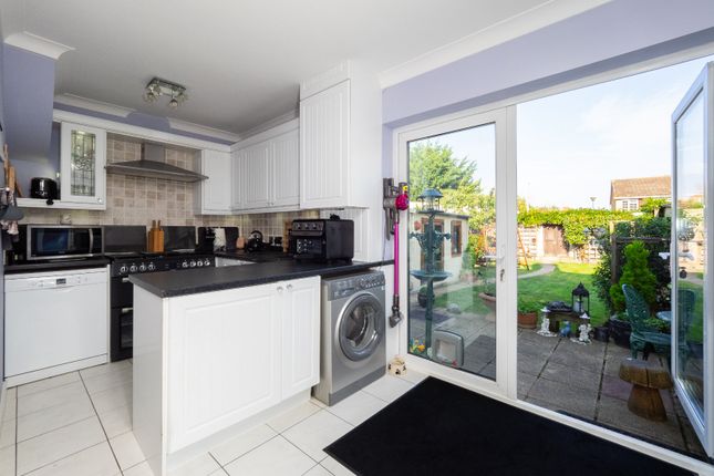 End terrace house for sale in Bramblewood Close, Carshalton
