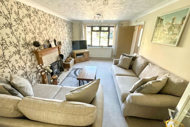 17, Magpie Close, Bexhill-on-Sea photo 2