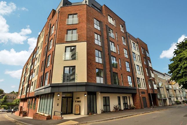 Thumbnail Flat to rent in St. James Road, Brentwood