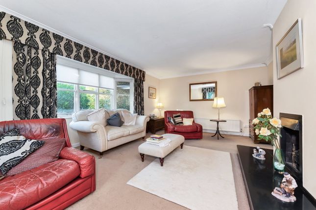 15, Glebe Road, Huntingdon photo 3