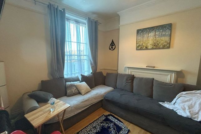 88, HERTFORD ROAD, EDMONTON photo 3