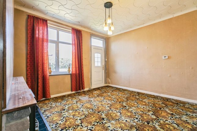 2, Empire Terrace, Barnsley photo 4