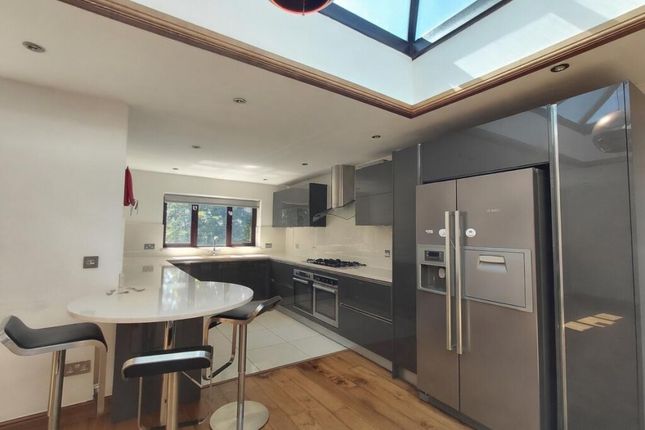 63, Northiam, London photo 3