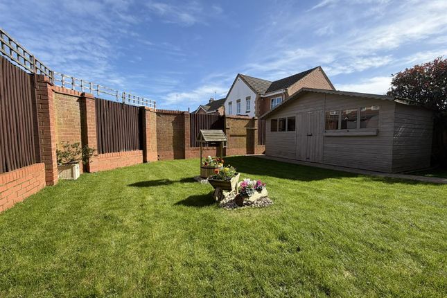 14, Edgehill Drive, Daventry photo 2