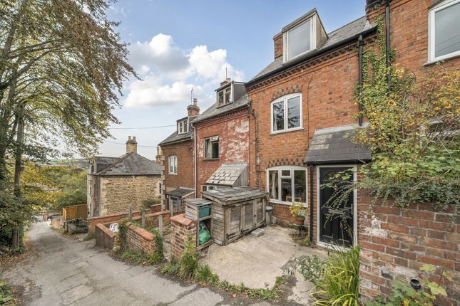 1371215-2-68F8F8E...