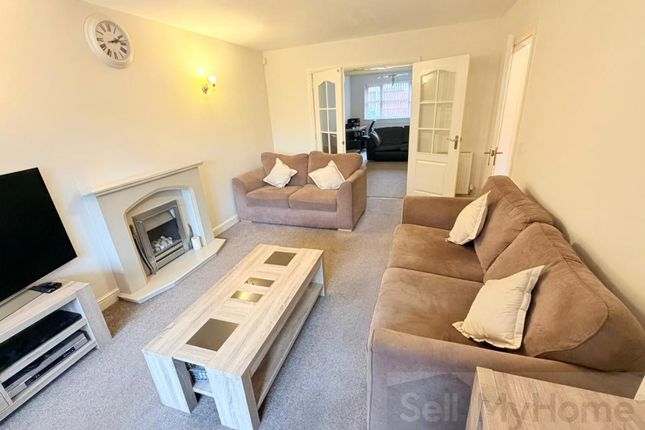 6 Southside Road, Leicester photo 4