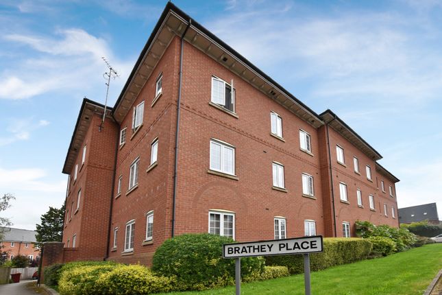 Flat to rent in Brathey Place, Radcliffe, Manchester