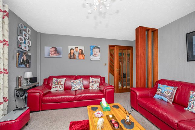 11, Cheviot Road, Kirkcaldy photo 4