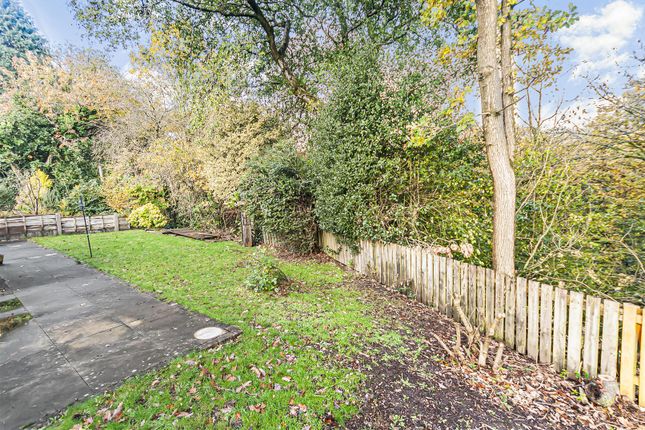 6, Havenbrook Grove, Bury photo 2