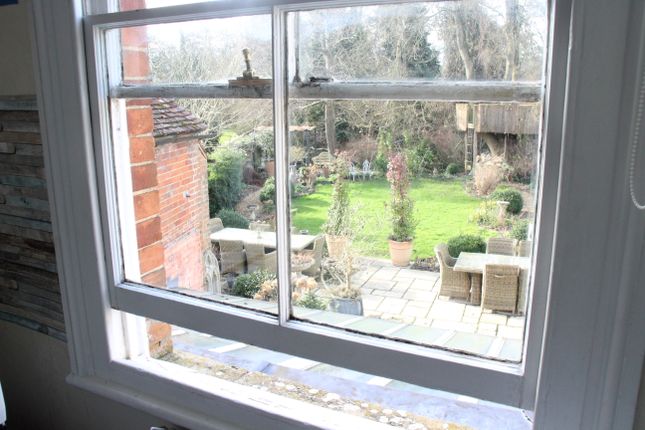 Flat for sale in Bridge Street, Hungerford