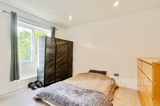 248, Gershwin Road, Hampshire photo 4