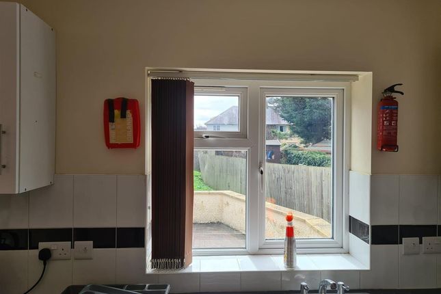 Semi-detached house to rent in Addison Crescent, Oxford