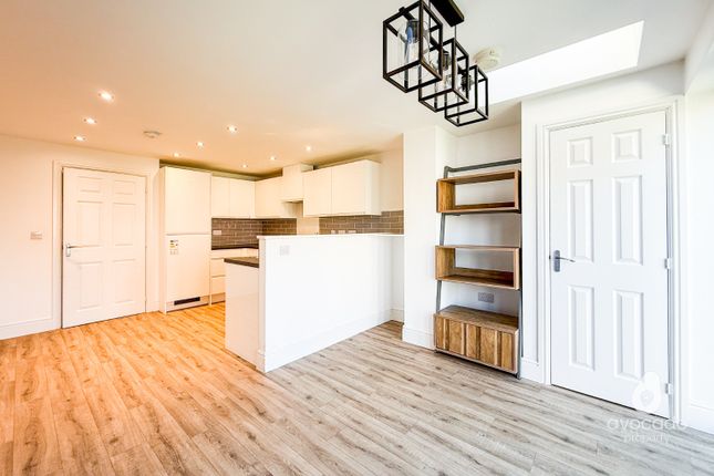 75 Garrett Drive, Shinfield, Berkshire photo 4