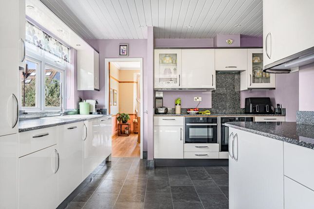 121 Cromwell Road, Hertford photo 3
