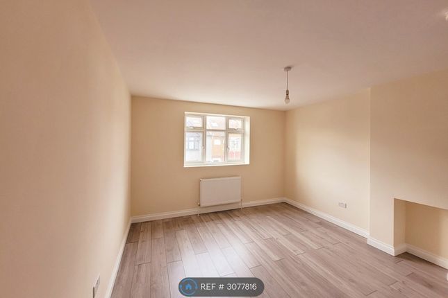 Addiscombe Road, Watford photo 3