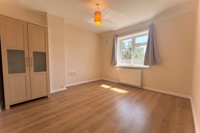 31, Blanchland Road, MORDEN photo 4