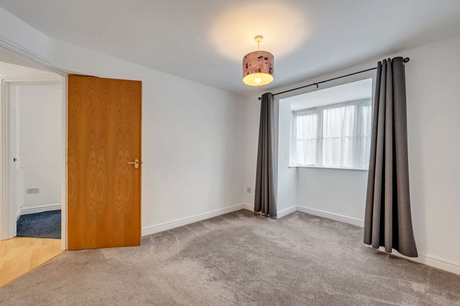 Flat 1 Sturminster Road, Sturminster Lodge Sturminster Road, Bristol photo 3