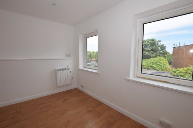 2a Central Buildings, London Road, Bognor Regis photo 5
