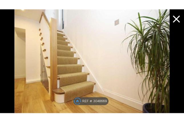 Clementina Road, Lea Bridge, London photo 5