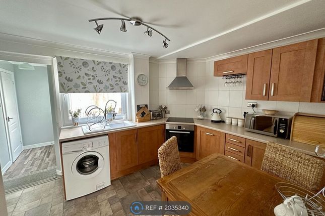 Terraced house to rent in Main Street, Stirling