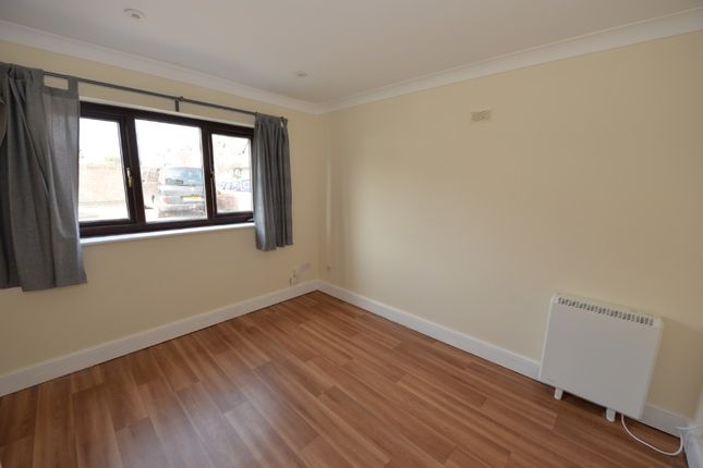 Flat for sale in Malmesbury Road, Southampton