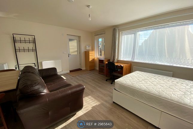 Britannia Walk, Trumpington, Cambridge photo 5